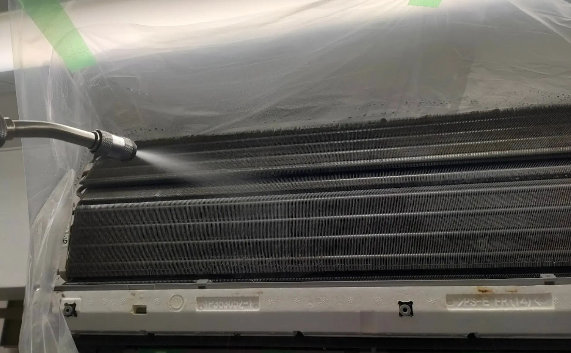 千歳市のエアコンクリーニング｜分解洗浄で空気と暮らしを整える｜ステラ清掃化学のエアコン洗浄画像