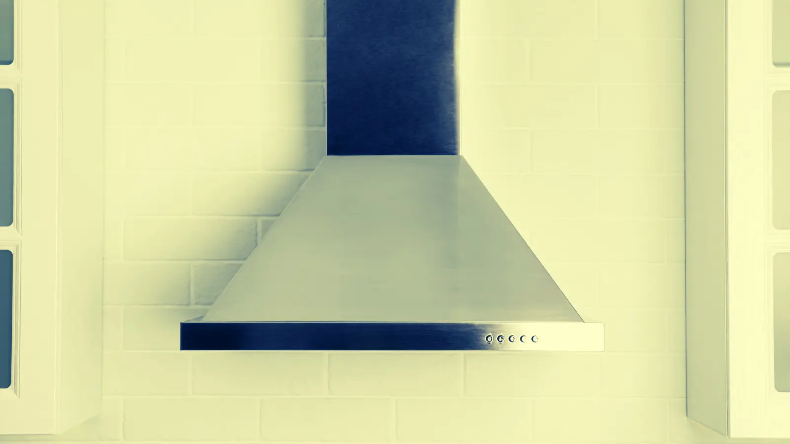 札幌市西区の水周りセットはステラ清掃化学｜マンション・戸建てどちらも安心対応のレンジフード画像